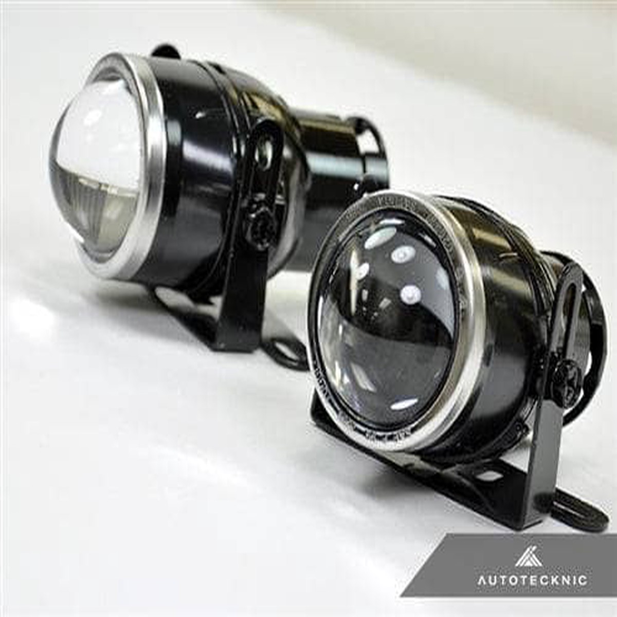 Autotecknic Universal Projector Fog Lights - P1 Clear