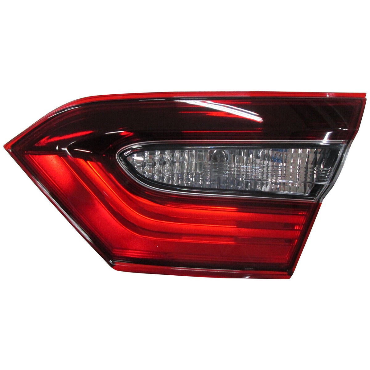 Trunk Lamp Passenger Side Toyota Camry 2019-2023 Fits 20-22 Trd Edition21-22 LeSe To2803159U – Hunt Parts