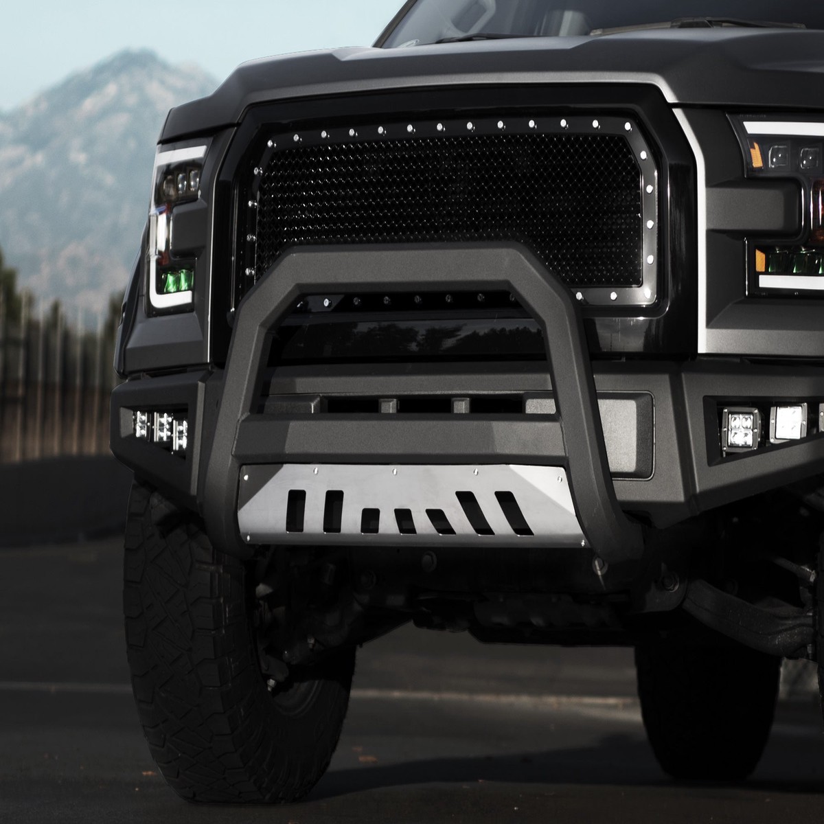 Armordillo 2014-2018 Toyota Highlander Ar Bull Bar - Matte Black WAluminum Skid Plate