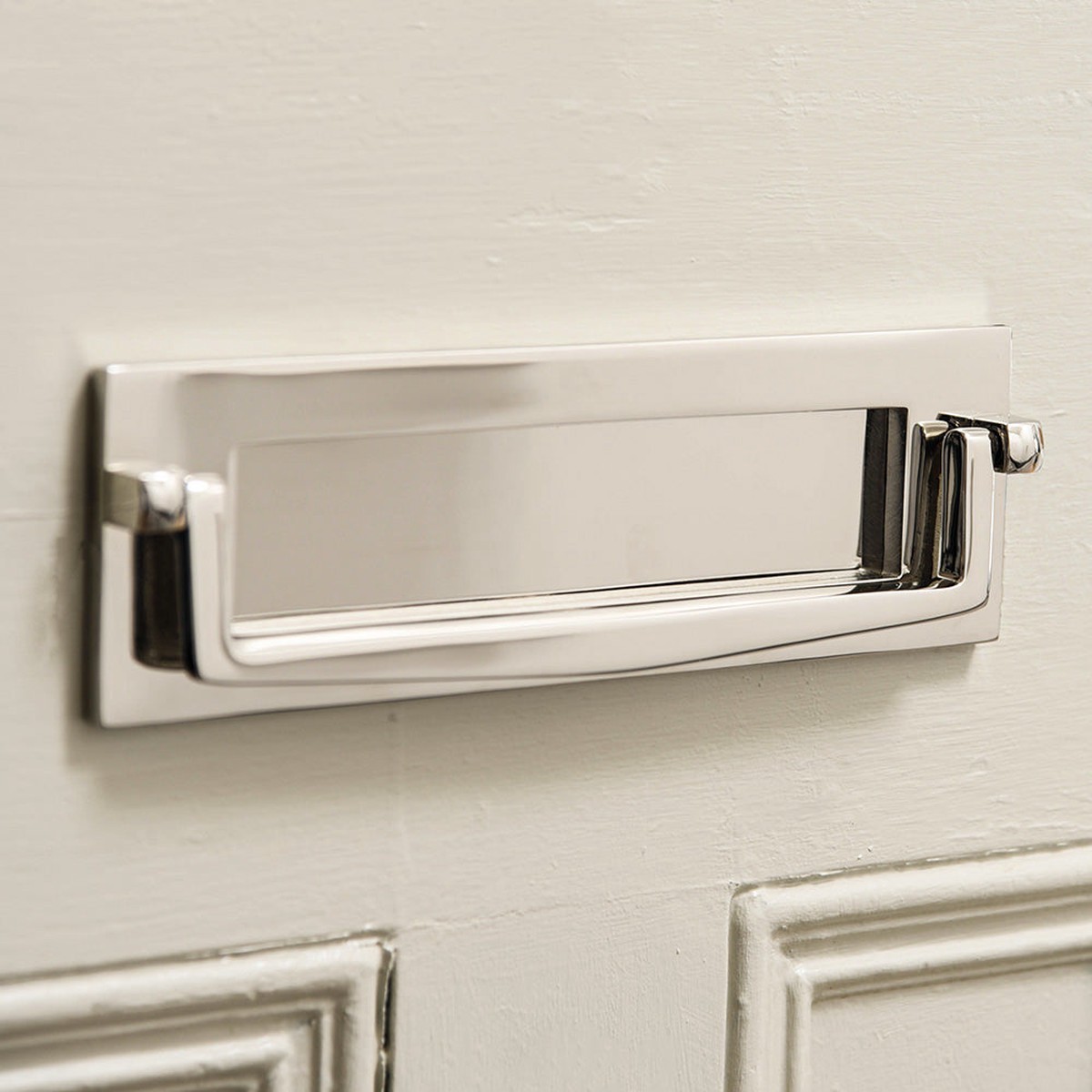 Polished Nickel Marlborough Letterplate with Clapper